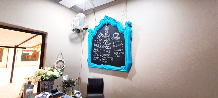 Commercial Property for Sale in Melodie North West